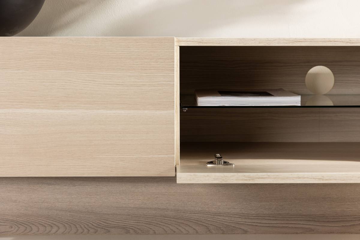VENTURE DESIGN Cuenca TV-bænk, m. 2 låger og hylde, produktbillede 14 af 17, TV-borde hos HomeNordic