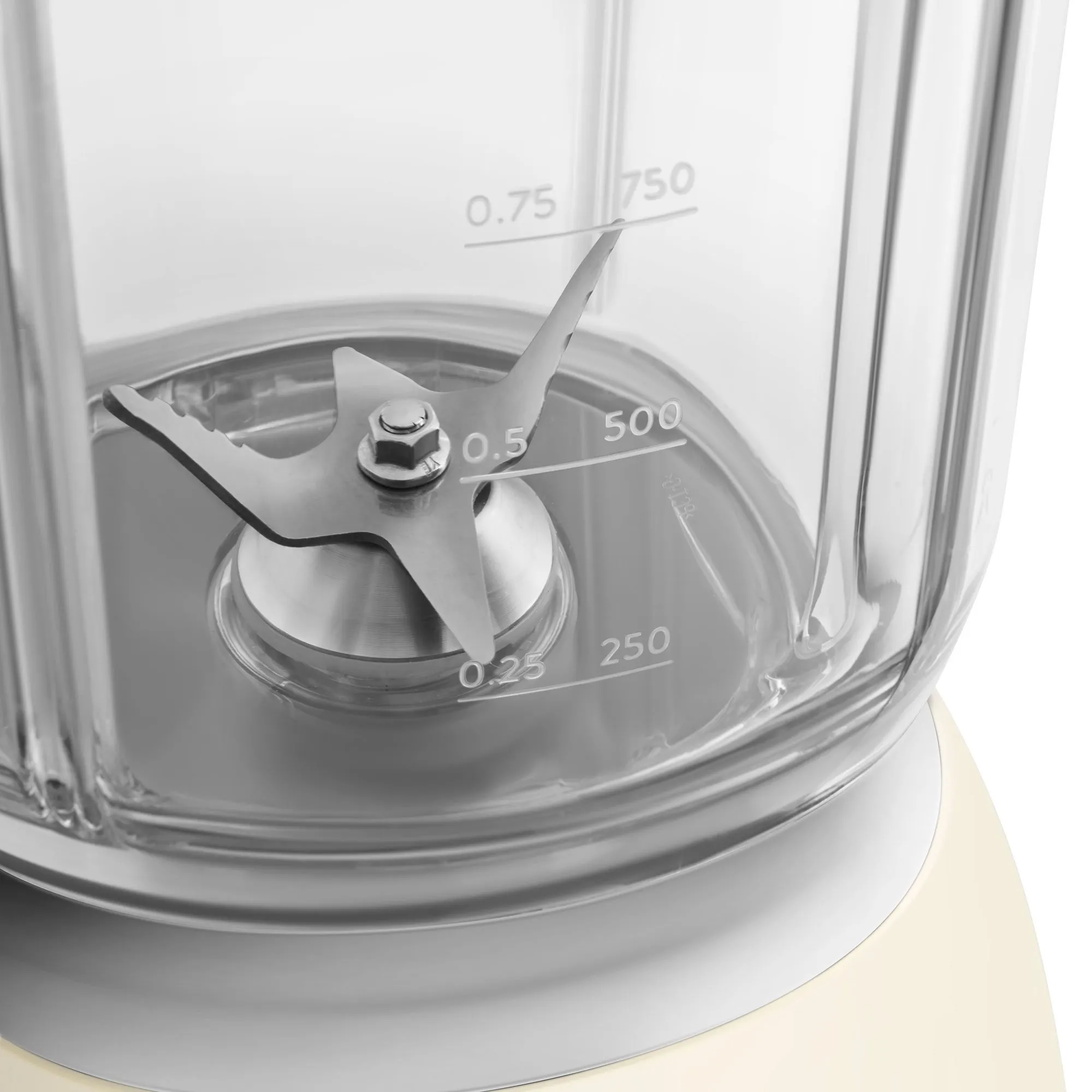 Tritan Renew blender 1,5 liter, creme, produktbillede 4 af 6, Blendere hos HomeNordic
