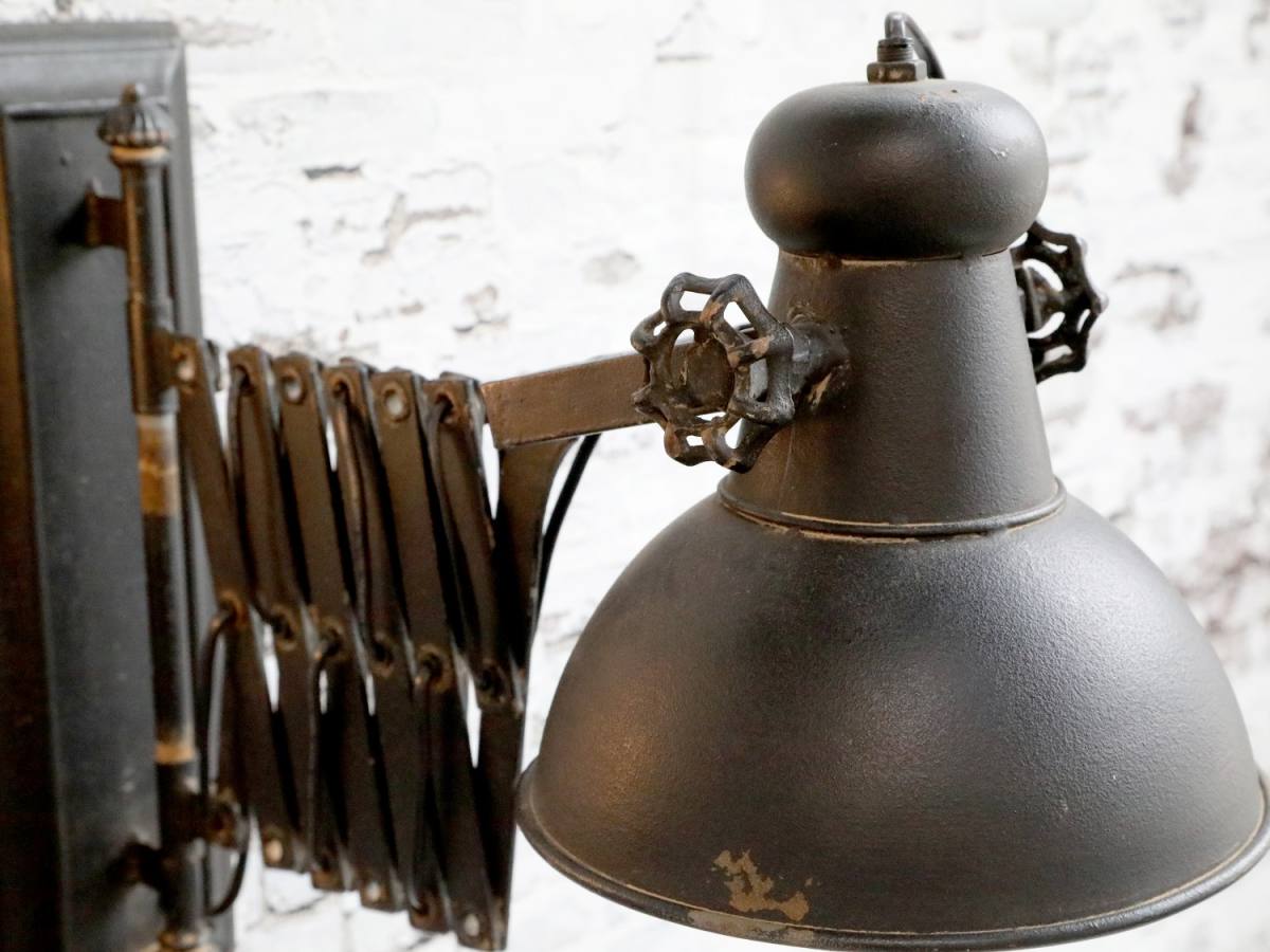 CHIC ANTIQUE FACTORY VÆGLAMPE SORT, produktbillede 3 af 11, Væglamper hos HomeNordic