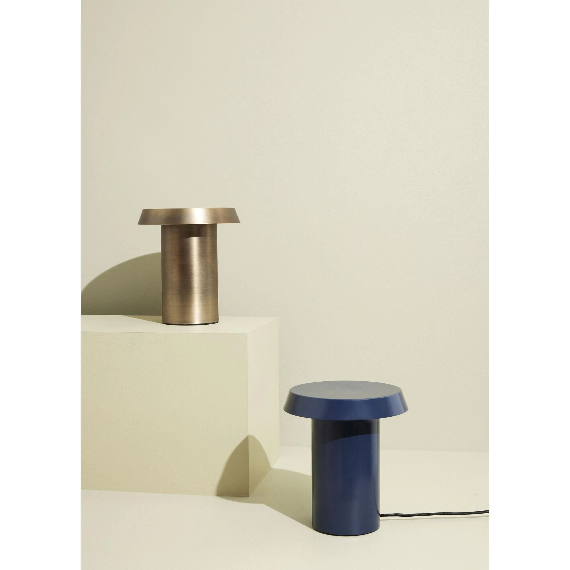 Keen Bordlampe, produktbillede 2 af 4, Bordlamper hos HomeNordic