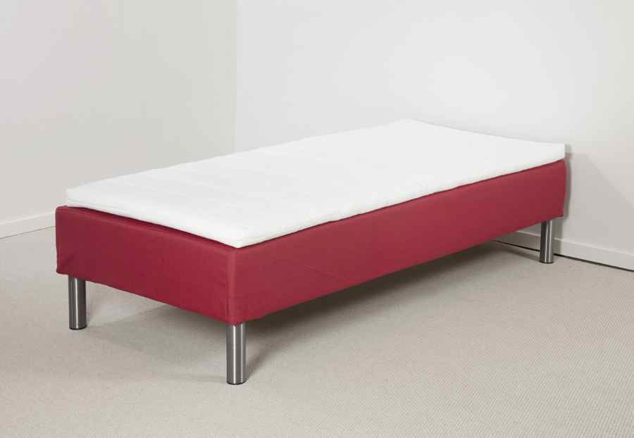 Lea Gold boksmadras 90 x 190 med topmadras og ben 5 cm viskoskum, Madrasser hos HomeNordic