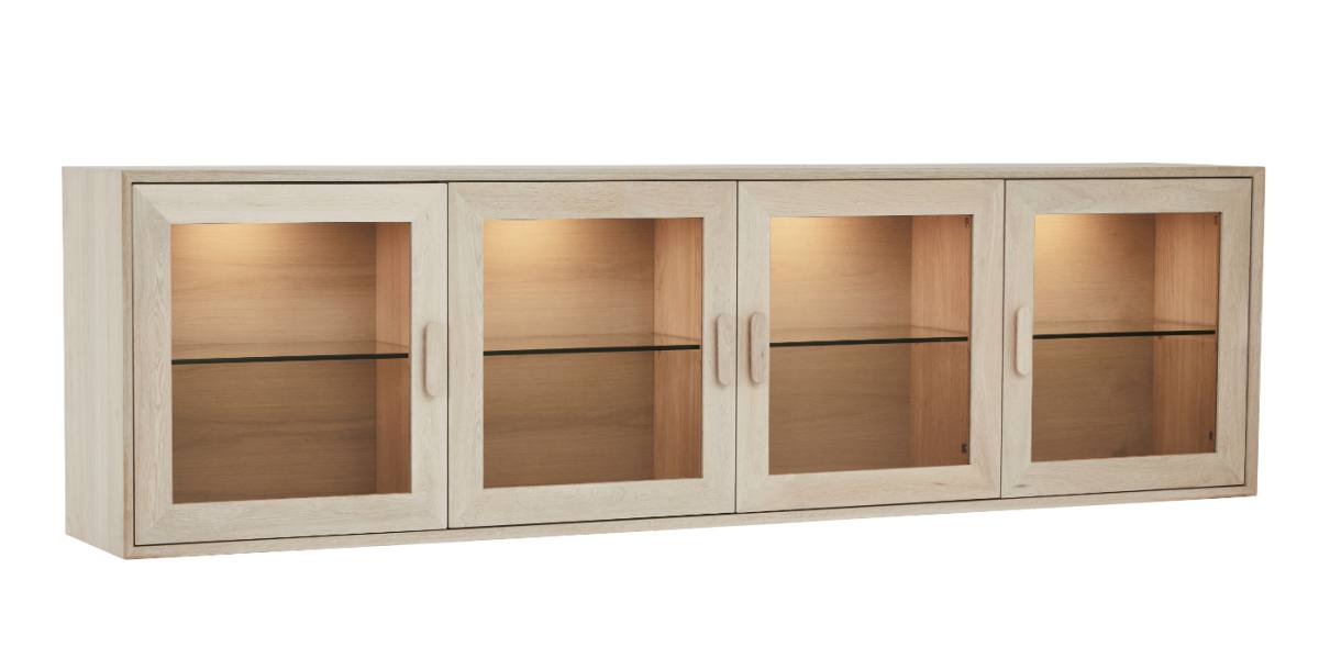 Egeskov hængevitrine i hvidolieret ege finér 212 x 60 cm med 4 skabe, Vitrineskabe hos HomeNordic
