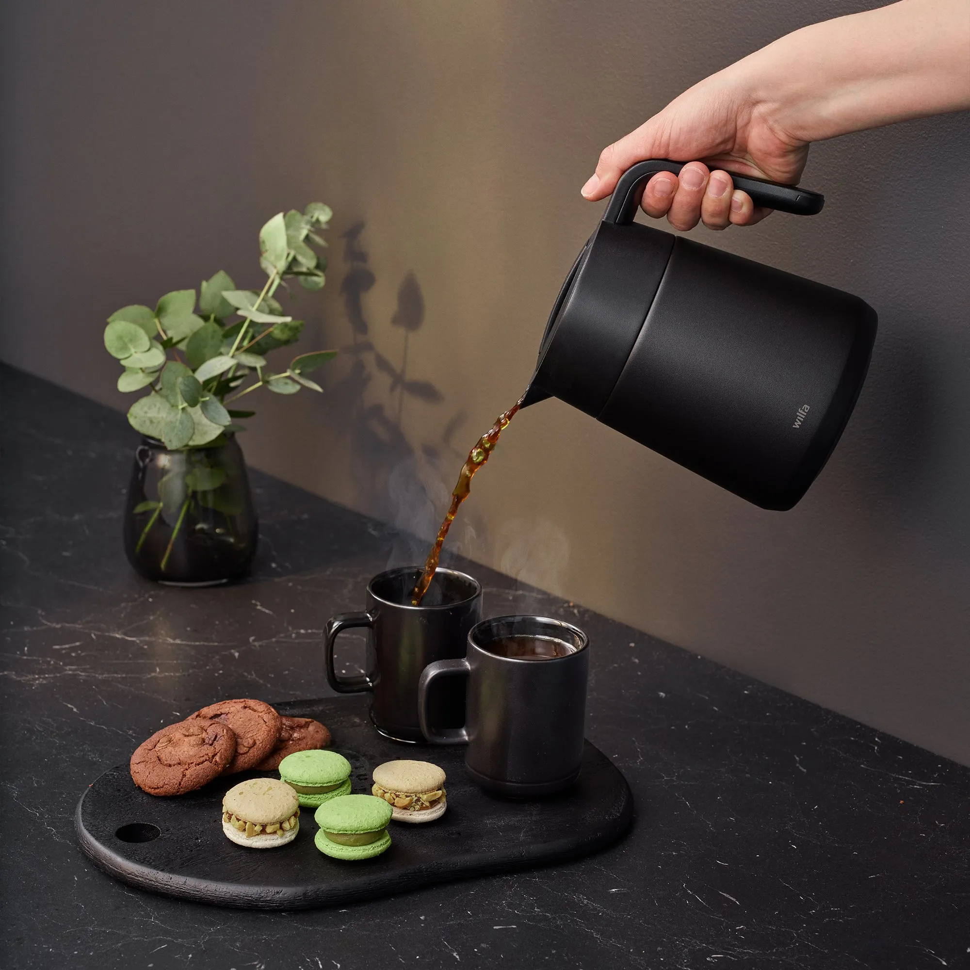 CM9B-T125 Termokaffemaskine 1,25 liter, mat sort, produktbillede 11 af 13, Kaffemaskiner hos HomeNordic