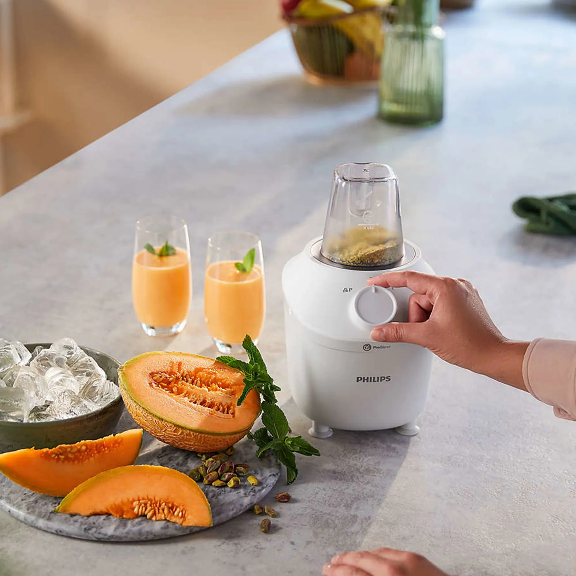 HR2041/00 3000 Series blender, 450 watt, hvid, produktbillede 4 af 10, Blendere hos HomeNordic