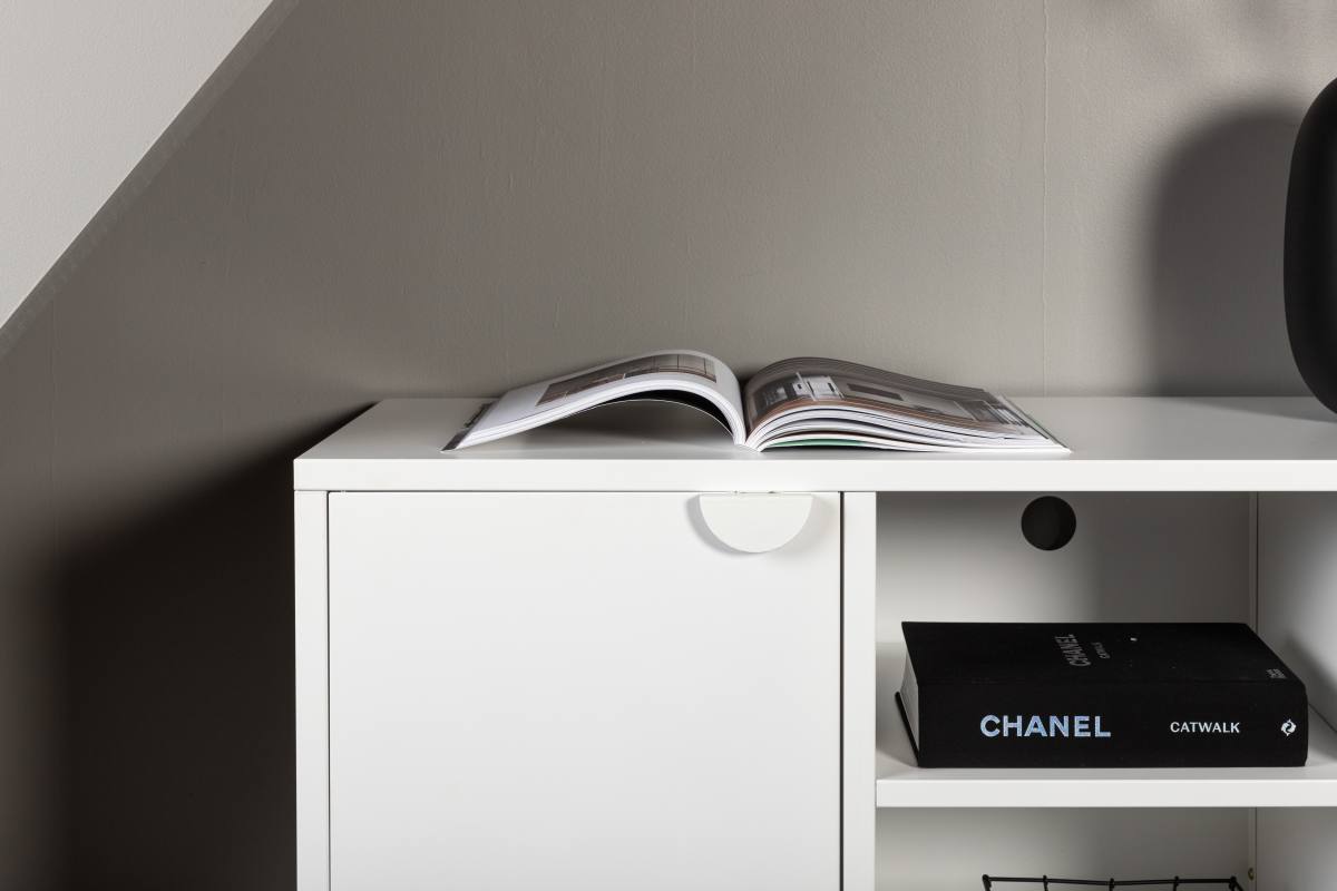 VENTURE DESIGN Piring TV-bord, m. 2 låger og 3 hylder, produktbillede 15 af 18, TV-borde hos HomeNordic