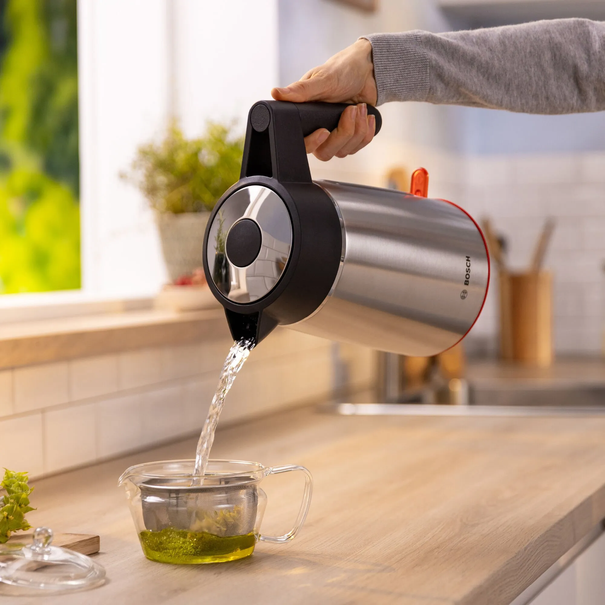 MyMoment Elkedel 1.7L Rustfrit Stål, produktbillede 4 af 12, Elkedler hos HomeNordic