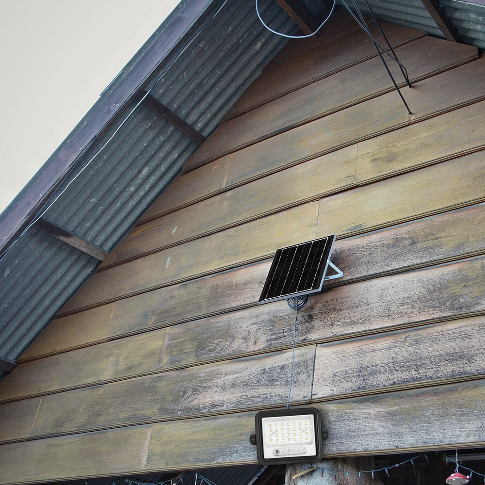 50W Solcelle LED projektør, Projektører hos HomeNordic