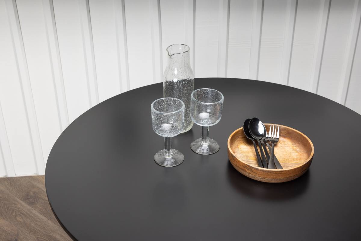 VENTURE DESIGN Polar spisebord, rund, produktbillede 13 af 15, Spiseborde hos HomeNordic