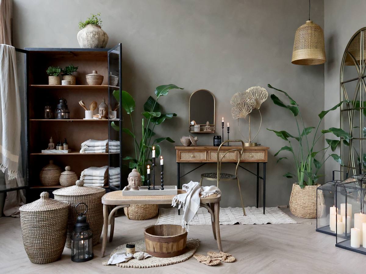 CHIC ANTIQUE VITRINESKAB M/GLASLÅGER/HYLDER, produktbillede 7 af 8, Vitrineskabe hos HomeNordic