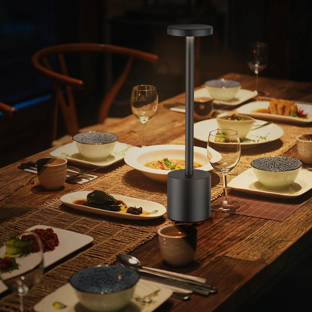 Opladelig LED bordlampe, Bordlamper hos HomeNordic