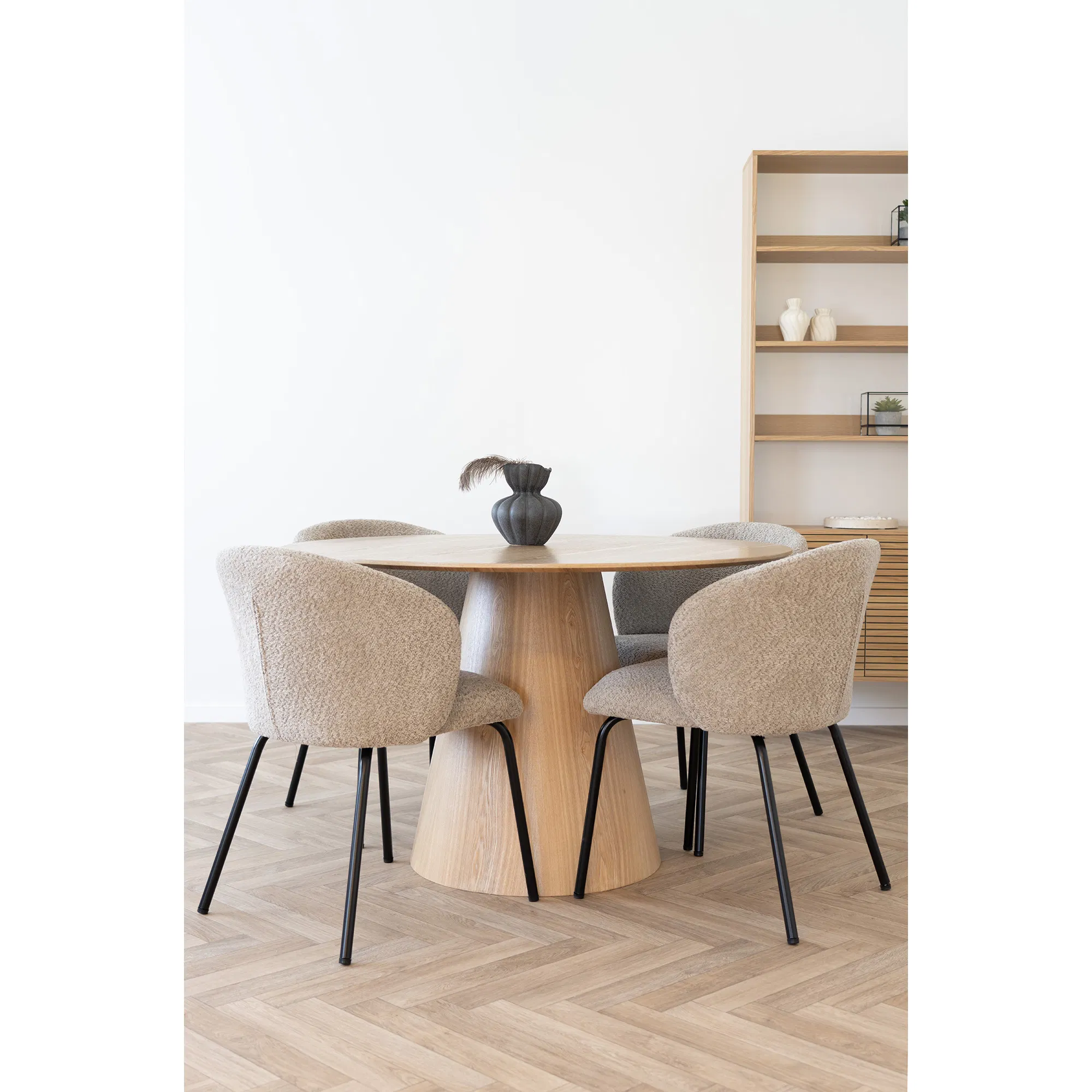 HOUSE NORDIC BOLTON SPISEBORD, produktbillede 2 af 3, Spiseborde hos HomeNordic