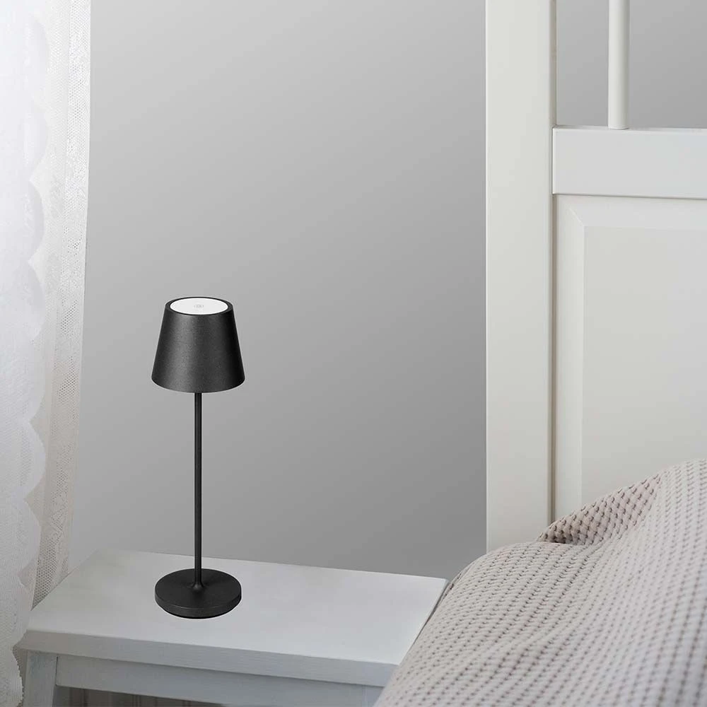 V-Tac opladelig bordlampe, trådløs, Bordlamper hos HomeNordic