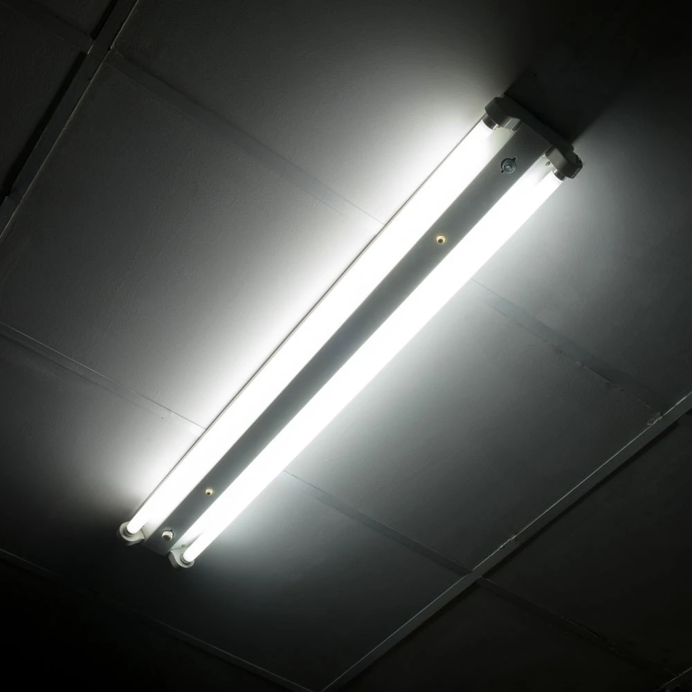 120 cm 2x18W T8 LED dobbeltarmatur, Lysstofrør hos HomeNordic