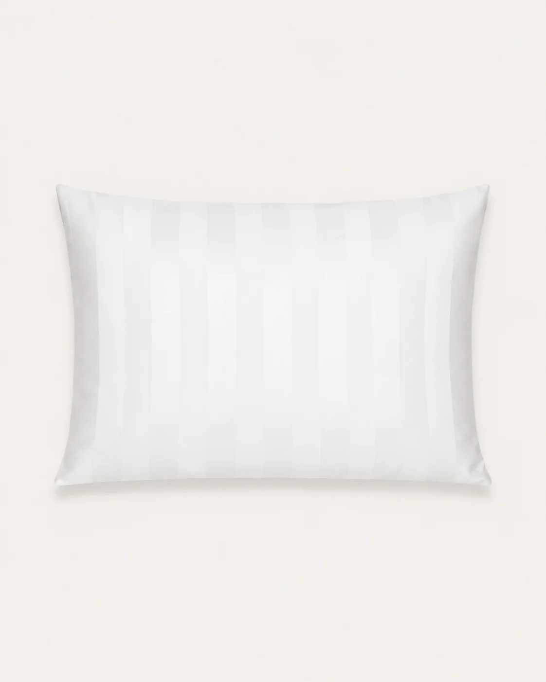Bambus pudebetræk | White stripes | 50x70, Sengetøj hos HomeNordic
