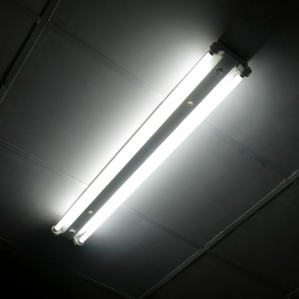 120cm T8 LED grundarmatur, Lysstofrør hos HomeNordic