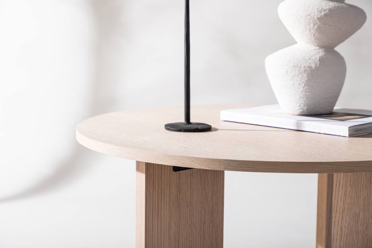Atlas - Sofabord i lyst egefiner, diameter 80 cm., produktbillede 3 af 5, Moderne designs hos HomeNordic