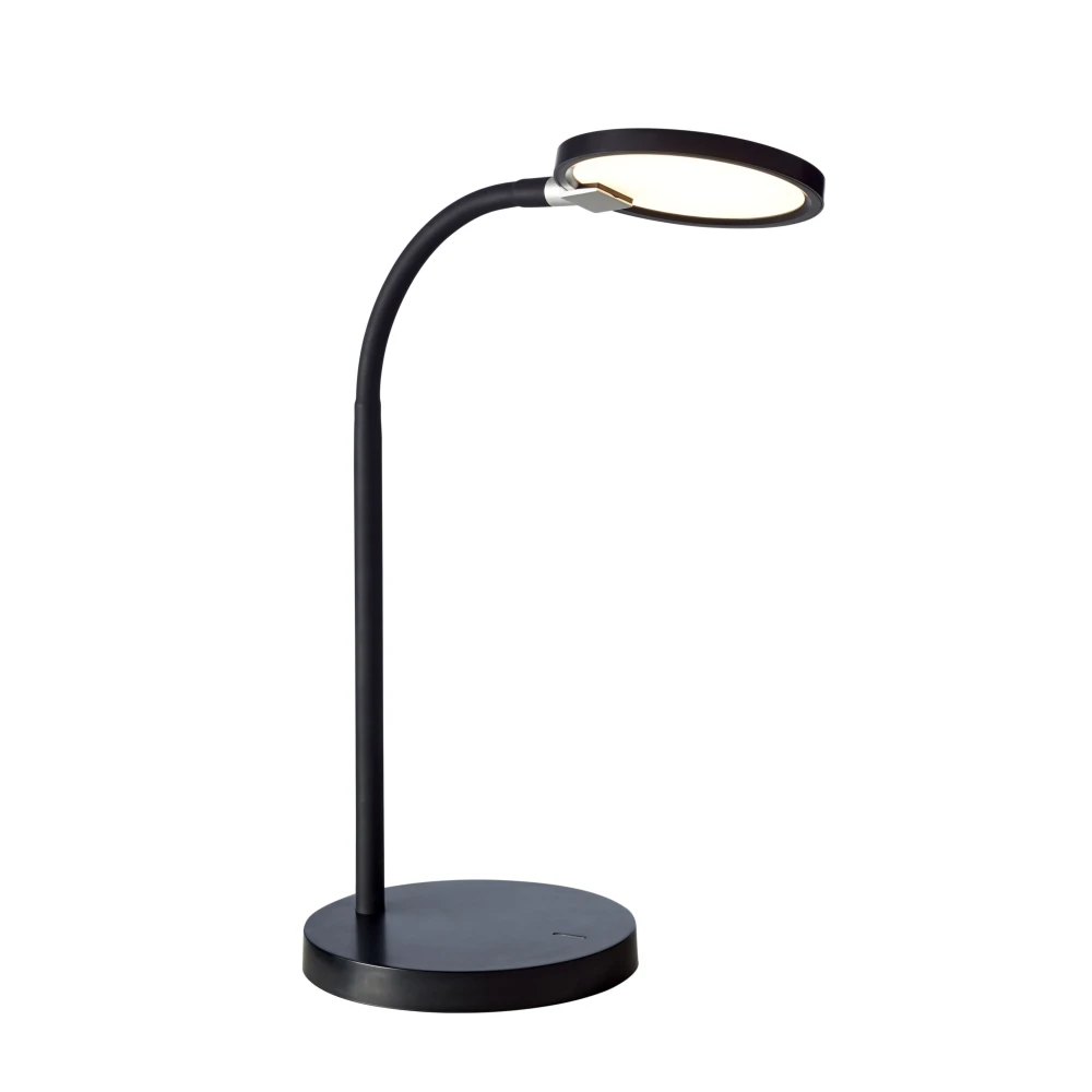 C3 Fleksibel LED Bordlampe Med Fod 4,5W i Sort, Bordlamper hos HomeNordic