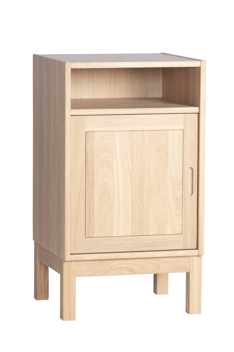 HASLEV NAT/SIDEBORD 3004 I HVIDOLIERET EG, Sideborde hos HomeNordic