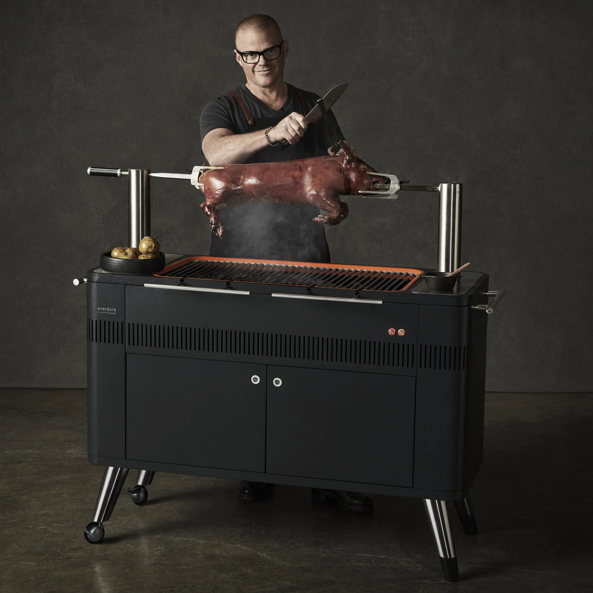 EVERDURE HUB 1 KULGRILL /INKL.COVER SORT, produktbillede 4 af 4 hos HomeNordic
