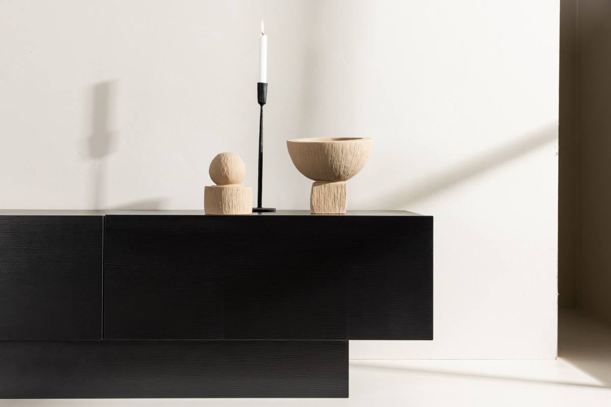 VENTURE DESIGN Cuenca TV-bænk, m. 2 låger og hylde, produktbillede 15 af 16 hos HomeNordic
