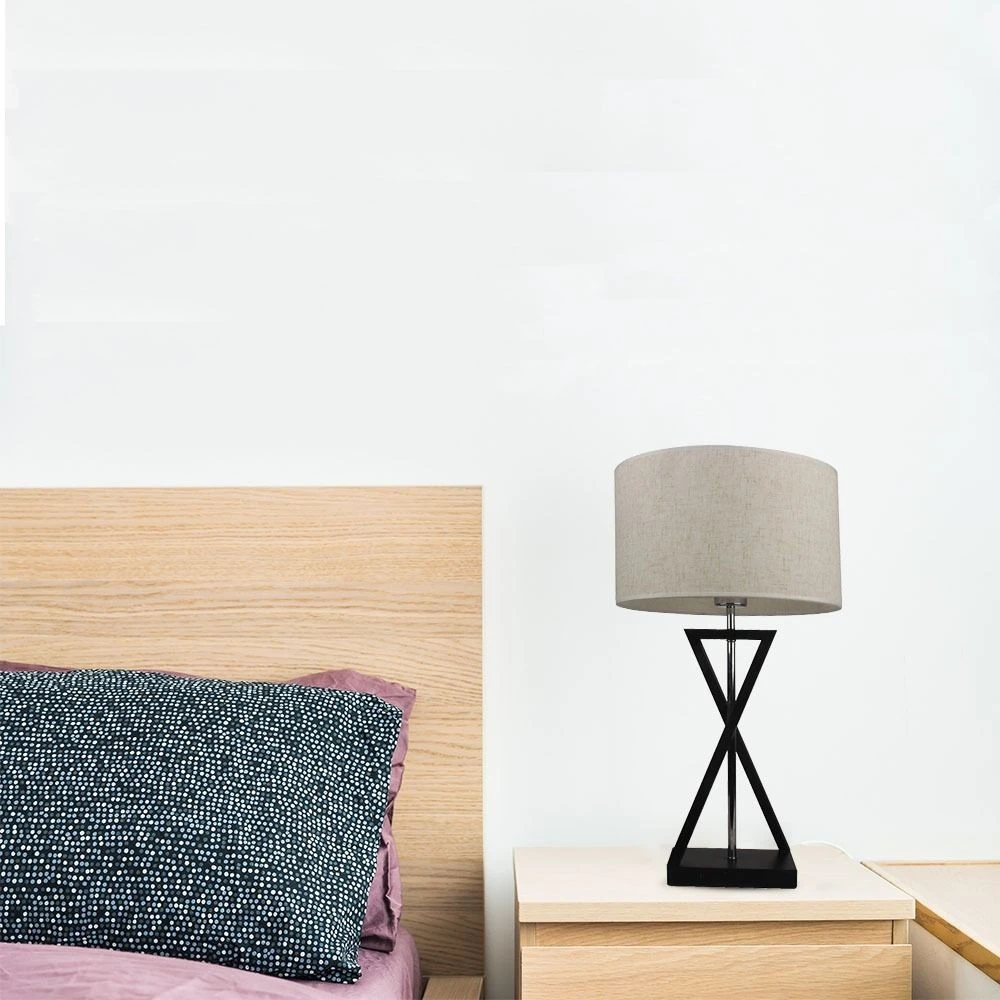 V-Tac moderne designer bordlampe, Bordlamper hos HomeNordic