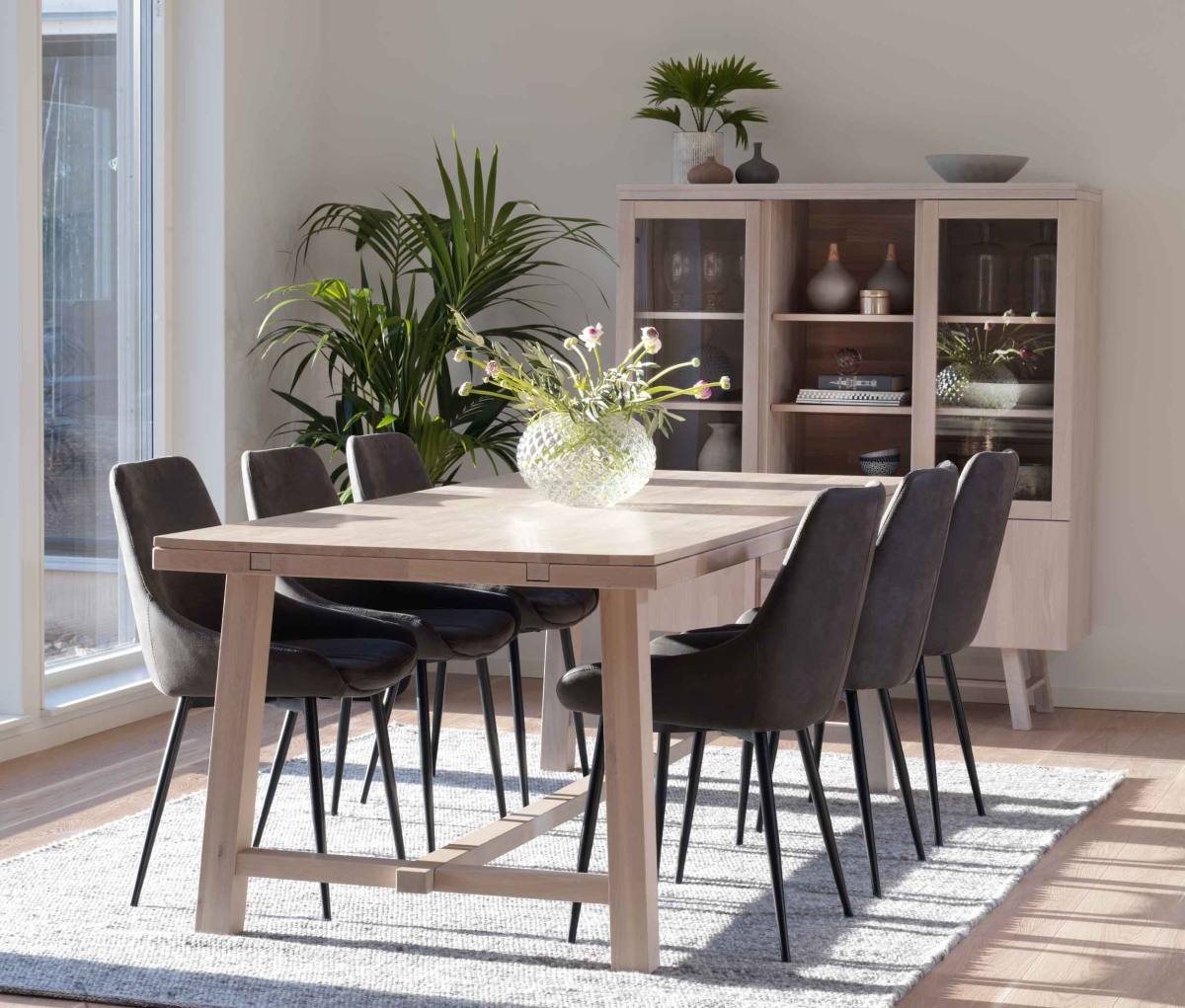ROWICO Brooklyn spisebord, produktbillede 5 af 11, Spiseborde hos HomeNordic