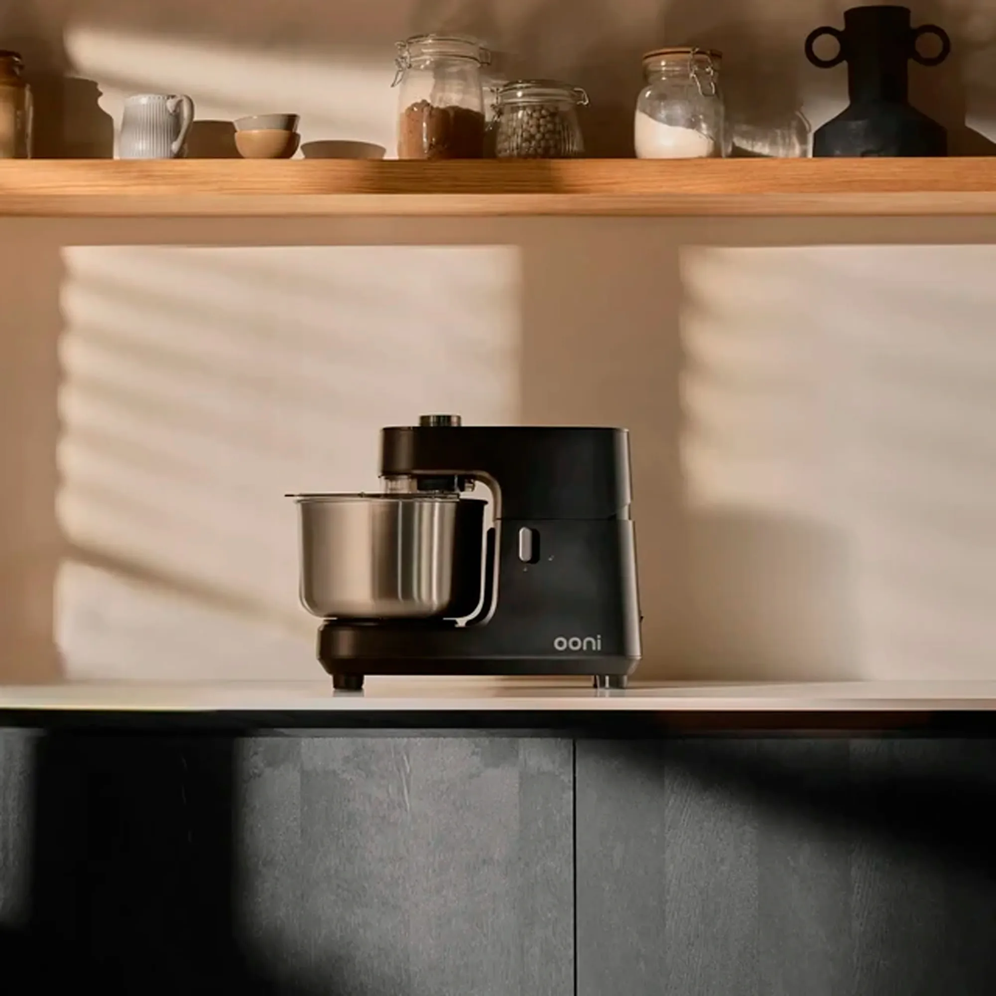 Halo Core Spiral Mixer køkkenassistent foundry black, produktbillede 2 af 3, Røremaskiner hos HomeNordic