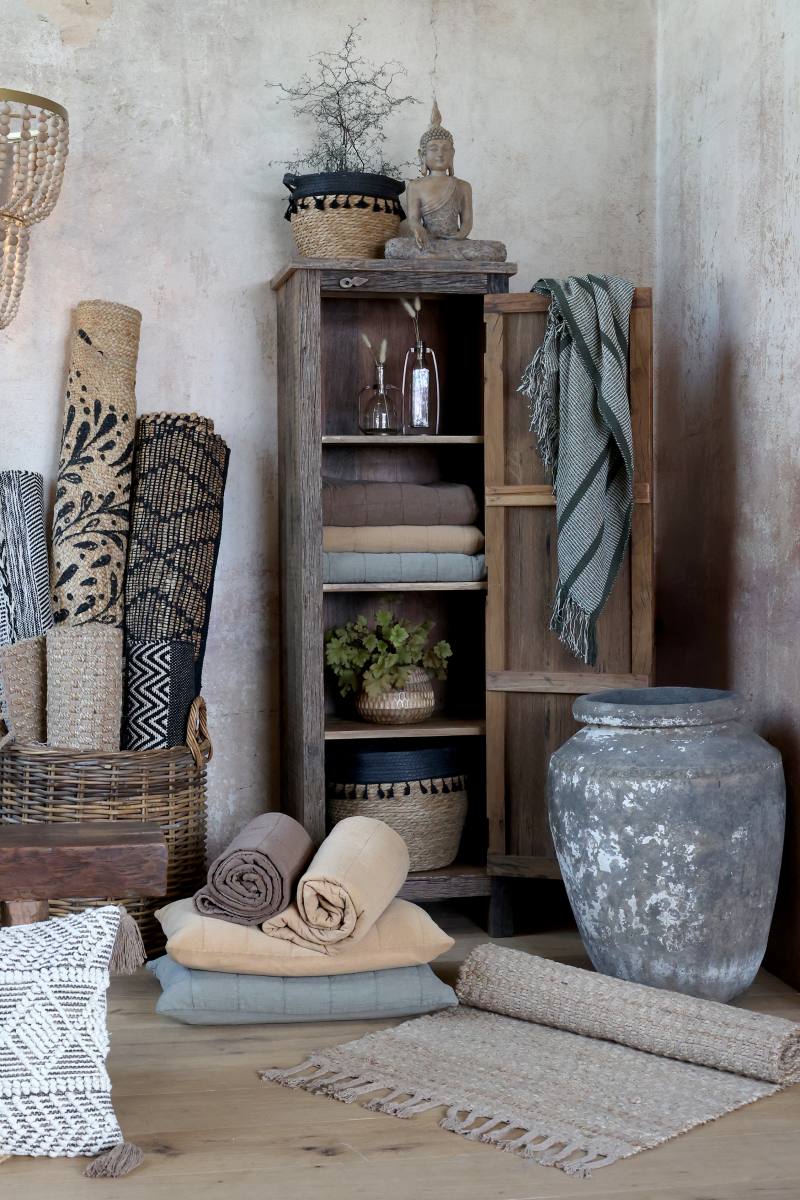 CHIC ANTIQUE GRIMAUD SKAB / 1 LÅGE /3 HYLDER, produktbillede 5 af 7, Vitrineskabe hos HomeNordic