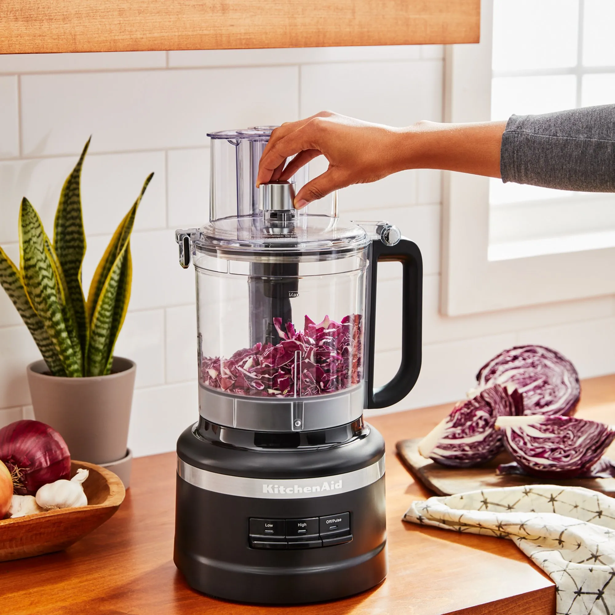 5KFP1319 Foodprocessor 3,1 liter, mat sort, produktbillede 4 af 6, Foodprocessorer hos HomeNordic