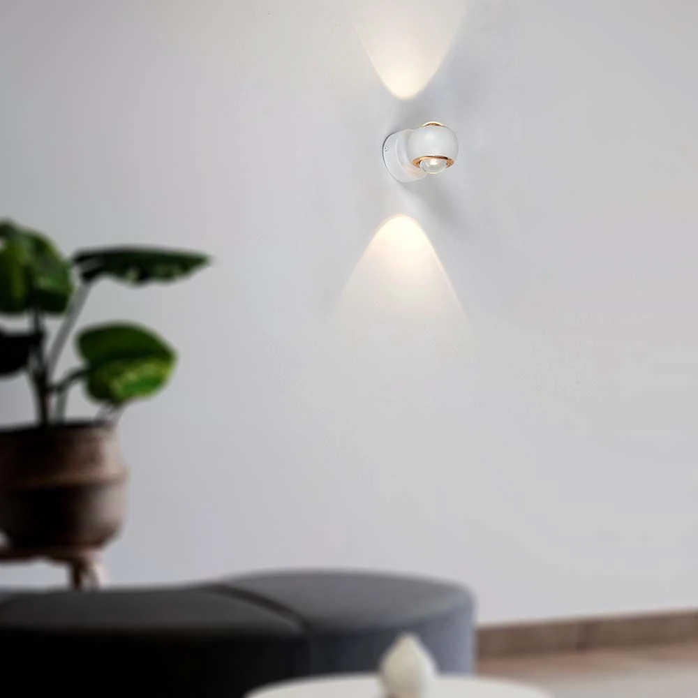 10W LED væglampe med op/ned lys, Væglamper hos HomeNordic