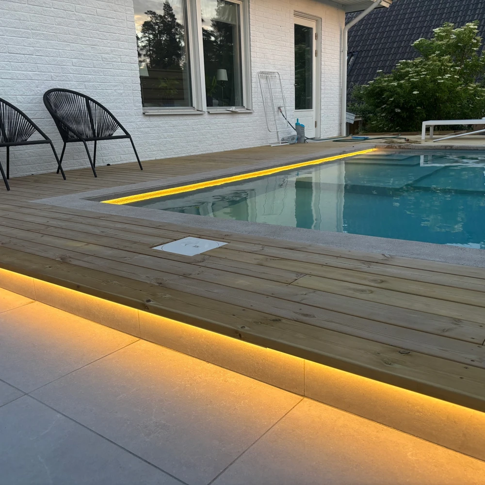 15m 7,5W/m Pool strip vandtæt, LED-strips hos HomeNordic