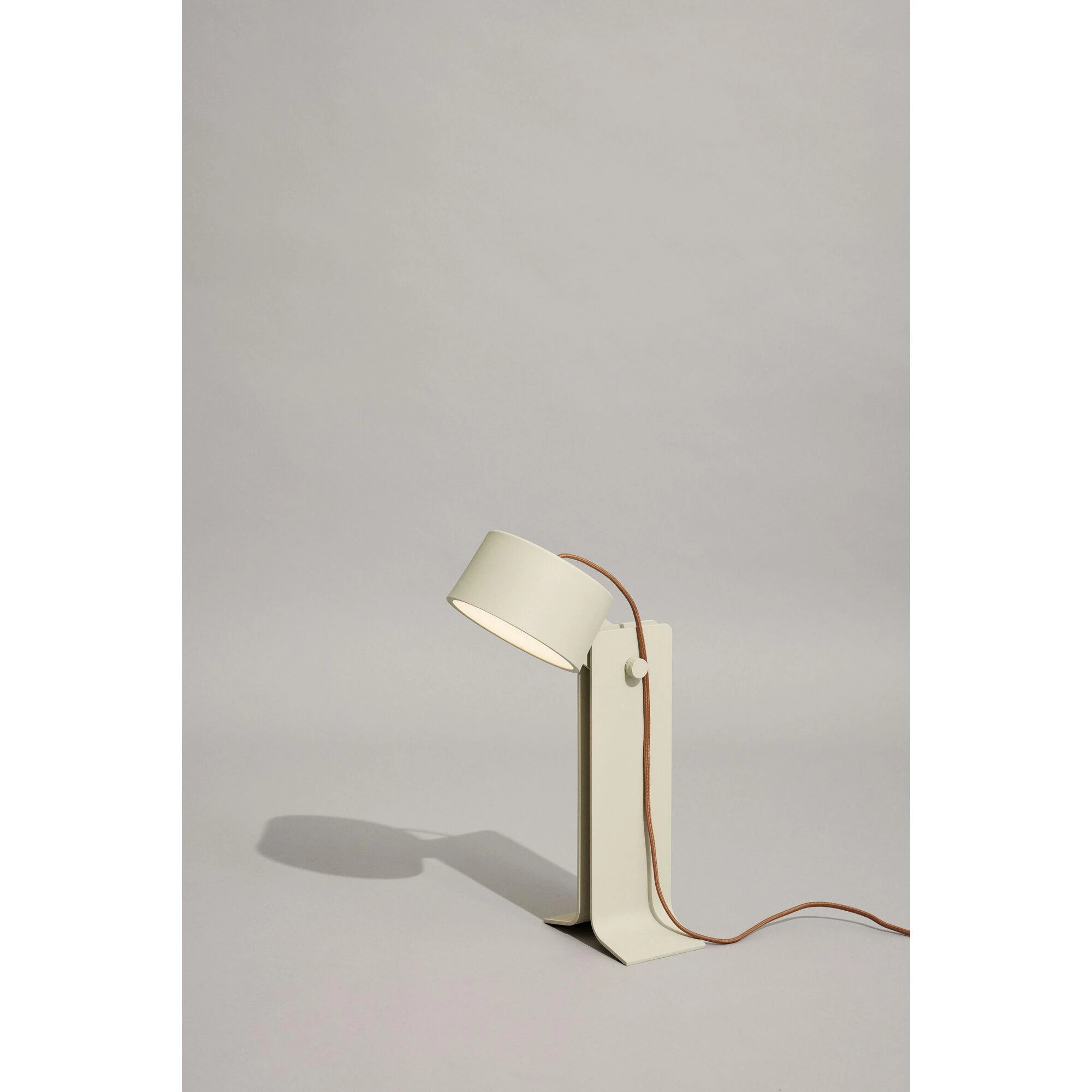 Crea Bordlampe, produktbillede 8 af 8, Bordlamper hos HomeNordic