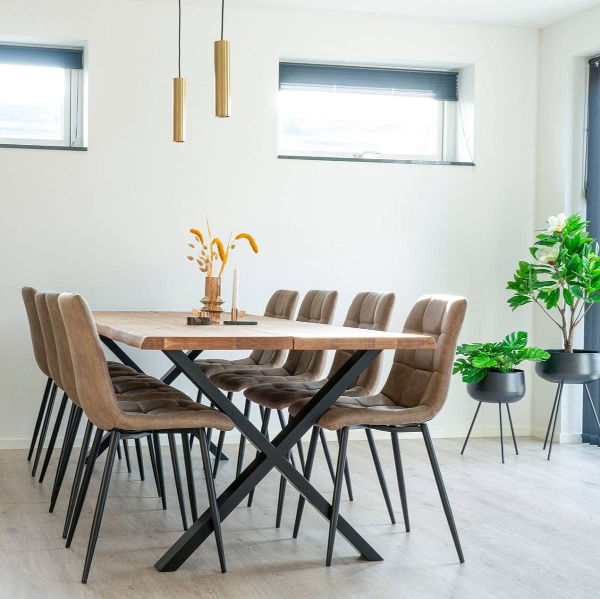 Juva - Sofabord i olieret eg og bølgekant, produktbillede 20 af 24, Moderne designs hos HomeNordic