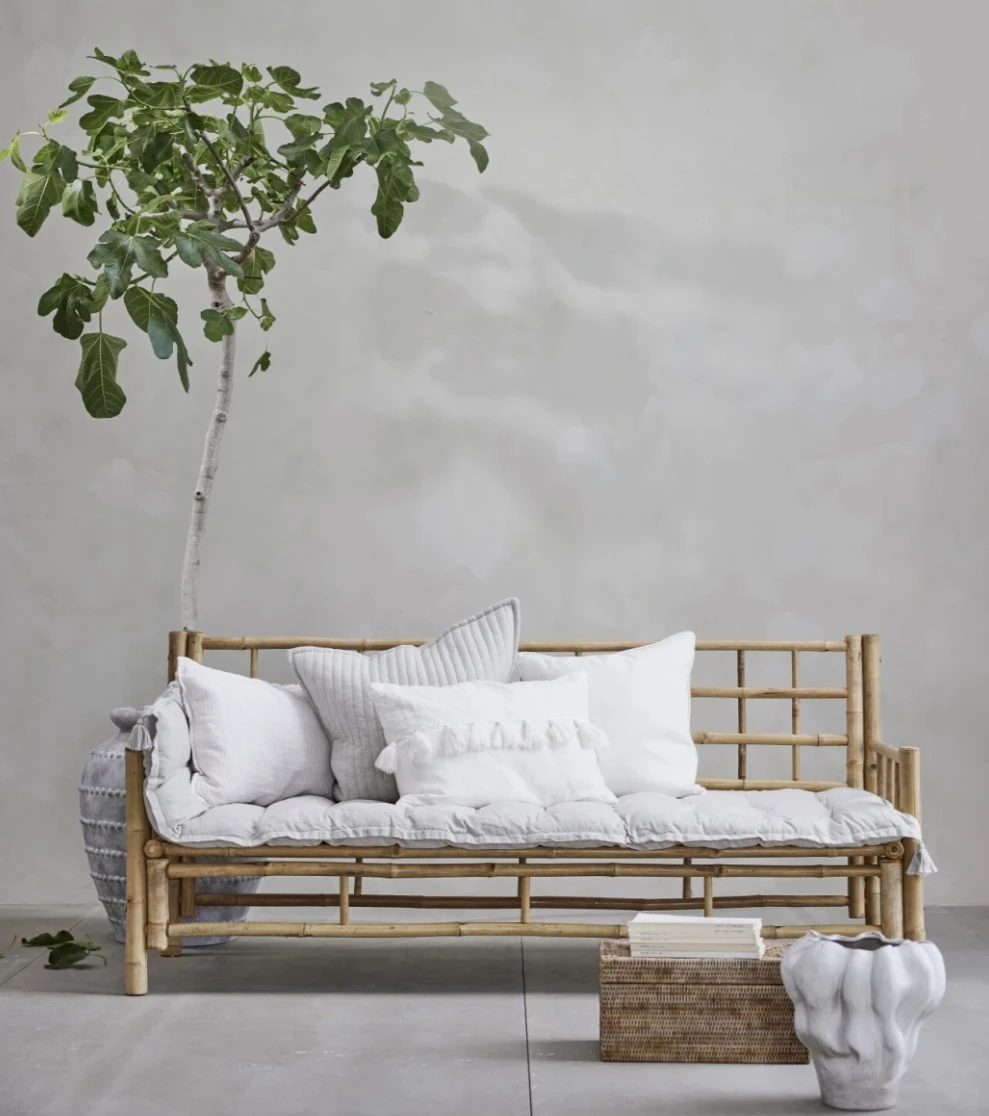 Sofa i bambus, produktbillede 2 af 4, Sofaer hos HomeNordic