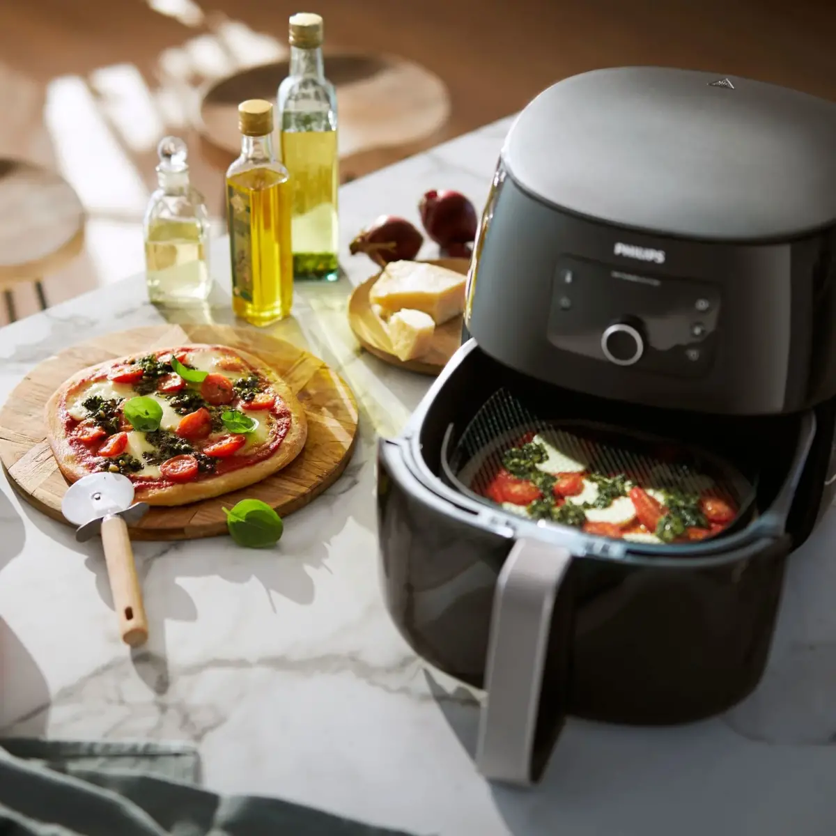 HD9952/00 Airfryer Accessory XXL pizza-sæt, produktbillede 9 af 10, Airfryers hos HomeNordic
