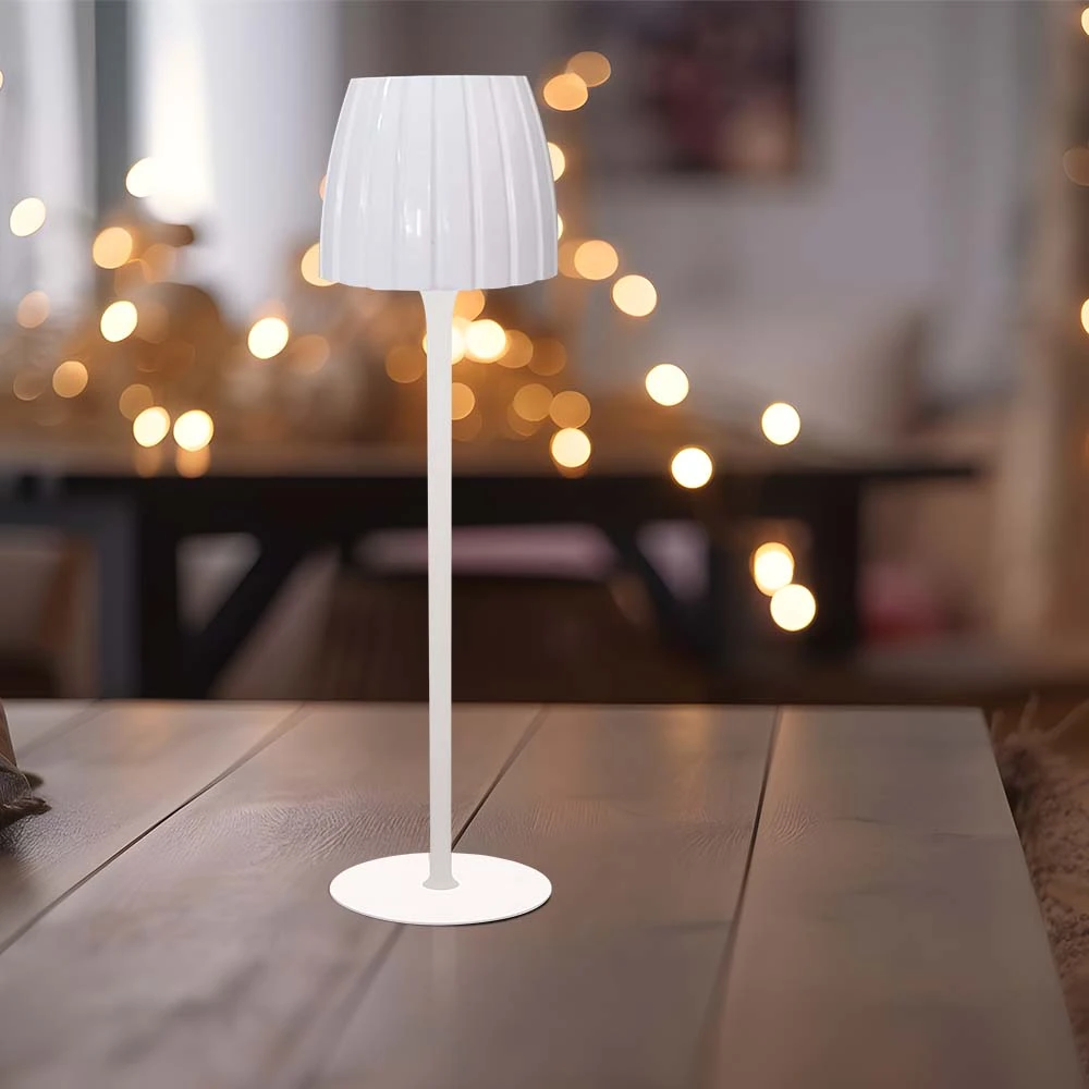 2,7W genopladelig LED bordlampe, hvid, Bordlamper hos HomeNordic
