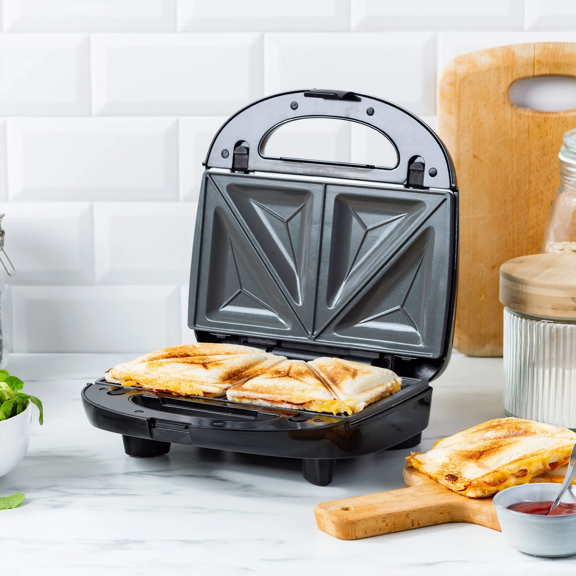 3-i-1 sandwichgrill/vaffeljern, black, produktbillede 7 af 10 hos HomeNordic