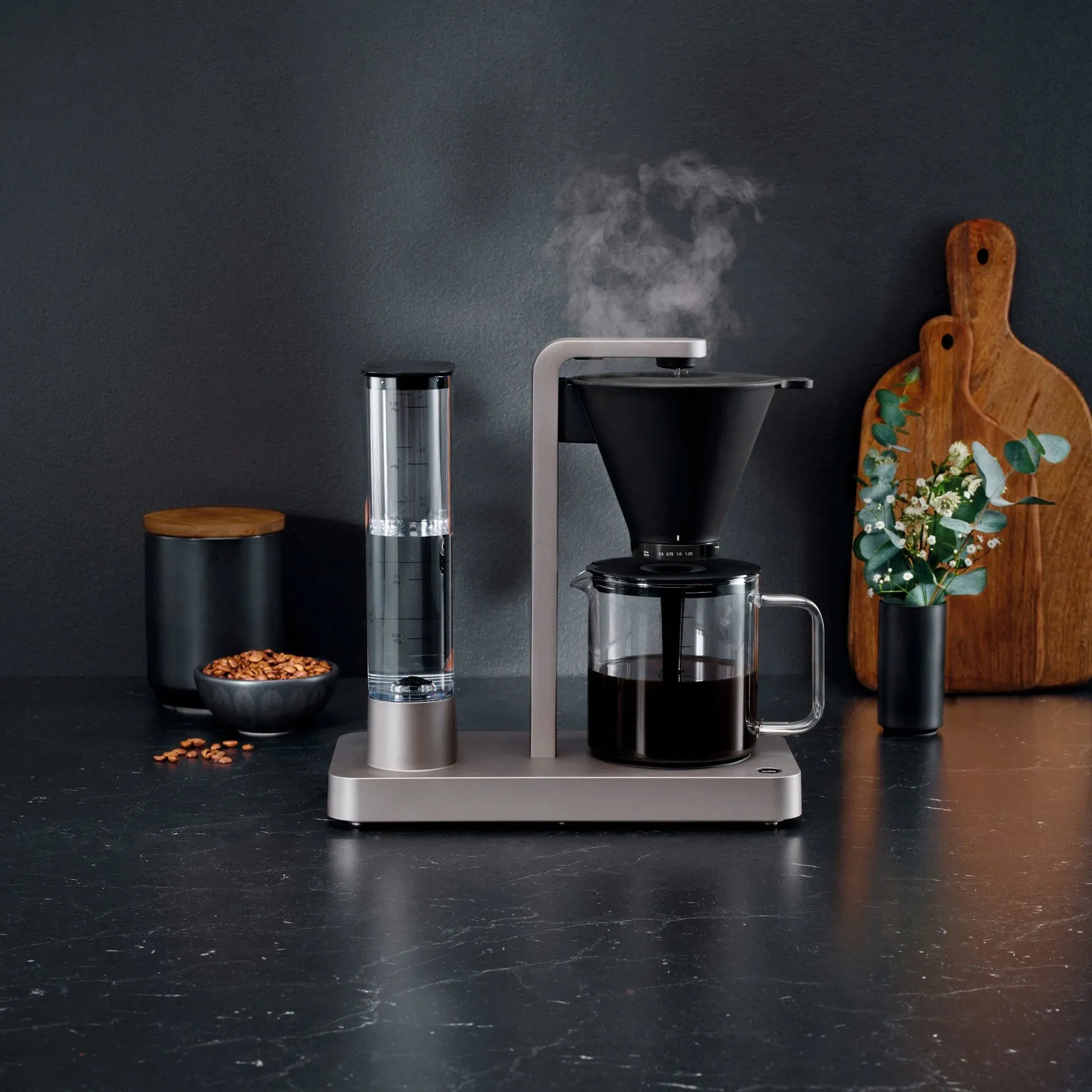 Kaffemaskine CM7T + kaffekværn WSCG2, produktbillede 4 af 4, Kaffemaskiner hos HomeNordic