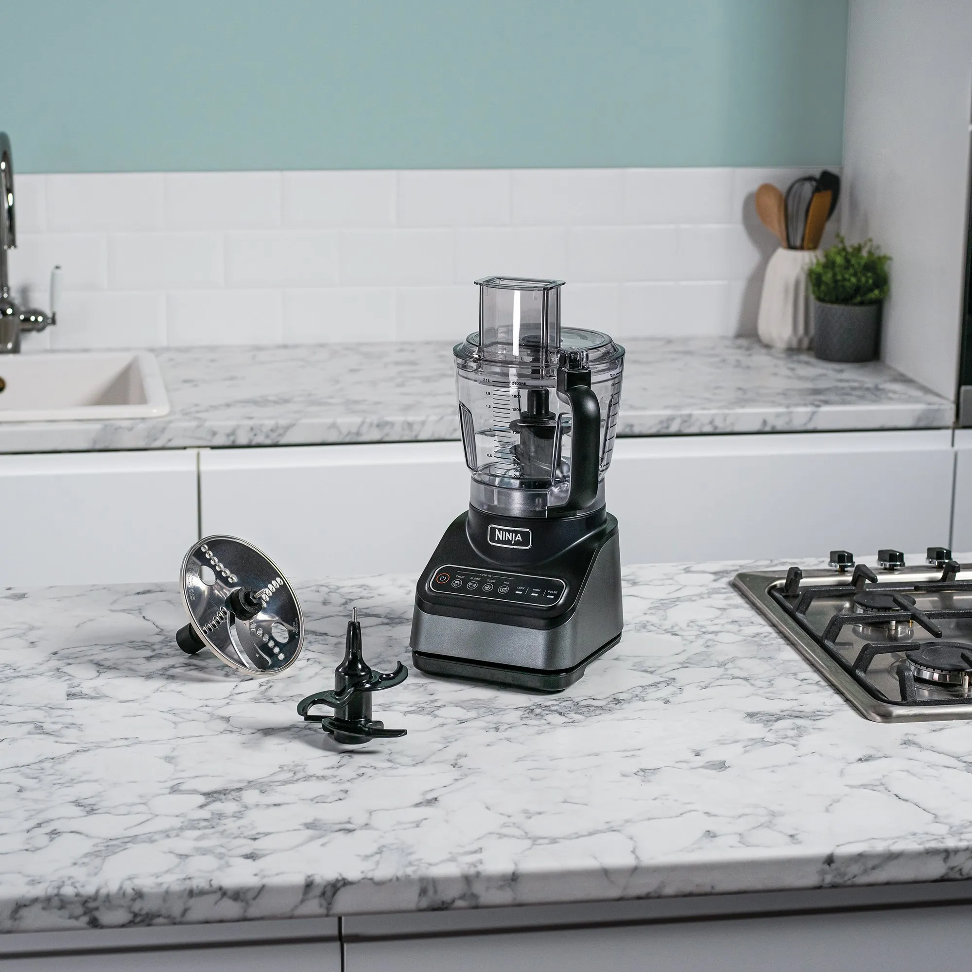 BN650EU Auto-iQ Foodprocessor, produktbillede 4 af 7, Foodprocessorer hos HomeNordic