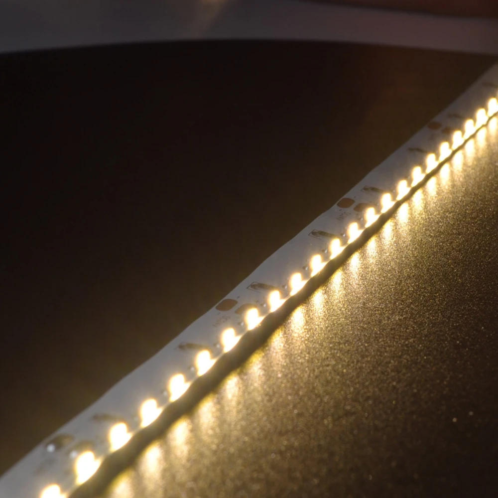 5m 11W/m Sidelys LED strip, LED-strips hos HomeNordic
