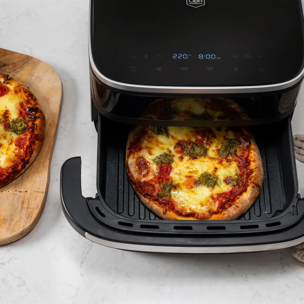Obh Nordica Easy Fry XL airfryer, sort, produktbillede 7 af 7, Airfryers hos HomeNordic