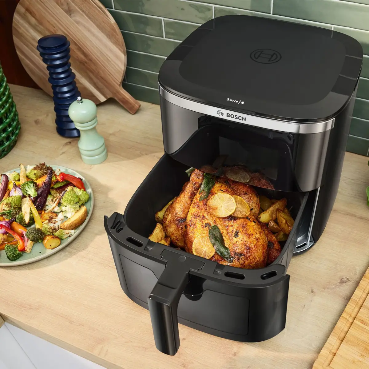 Serie 6 airfryer 7,2 liter, sort, produktbillede 8 af 8, Airfryers hos HomeNordic