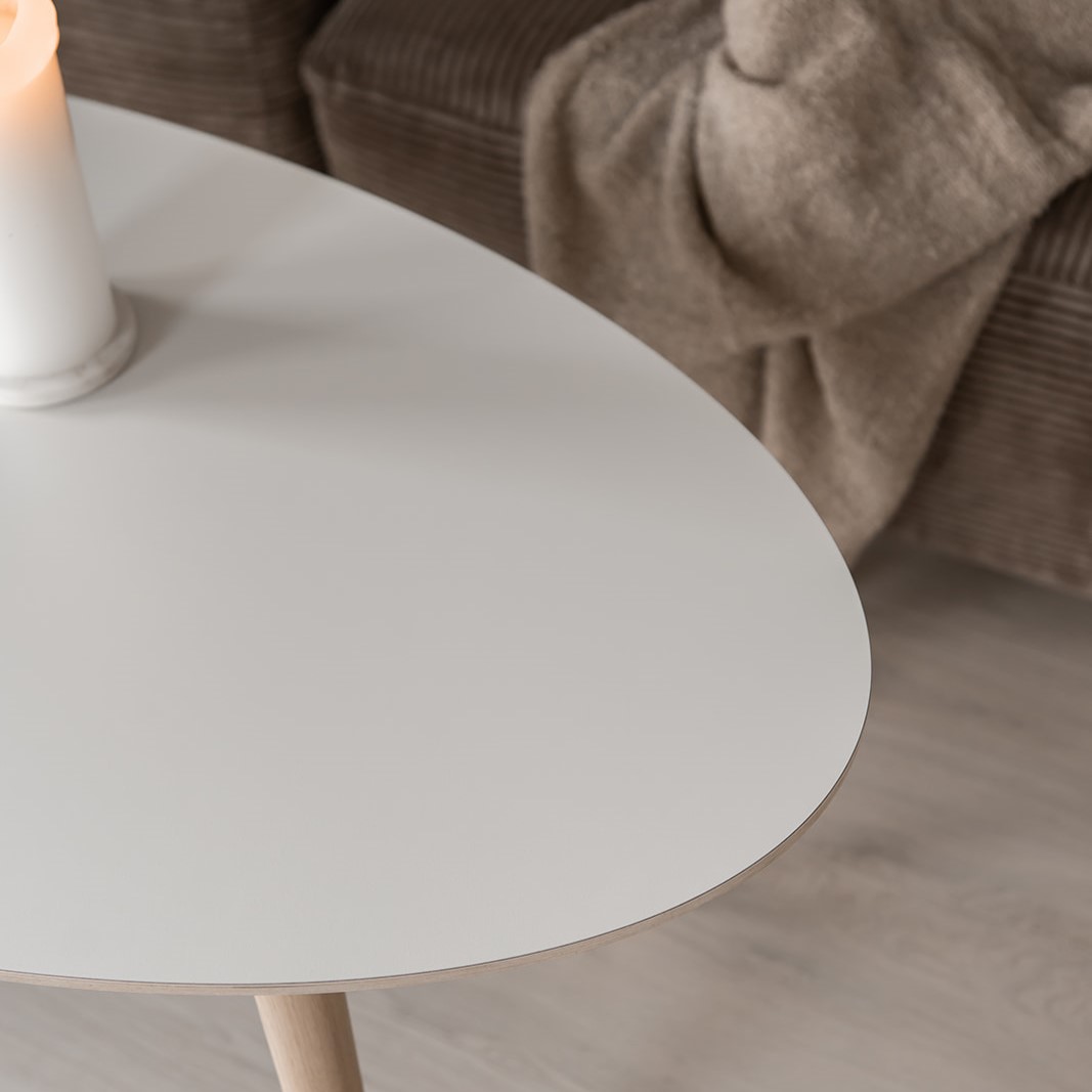 CT 10 - Elipseformet sofabord i hvid laminat og stel i eg, produktbillede 8 af 10, Nordisk design hos HomeNordic