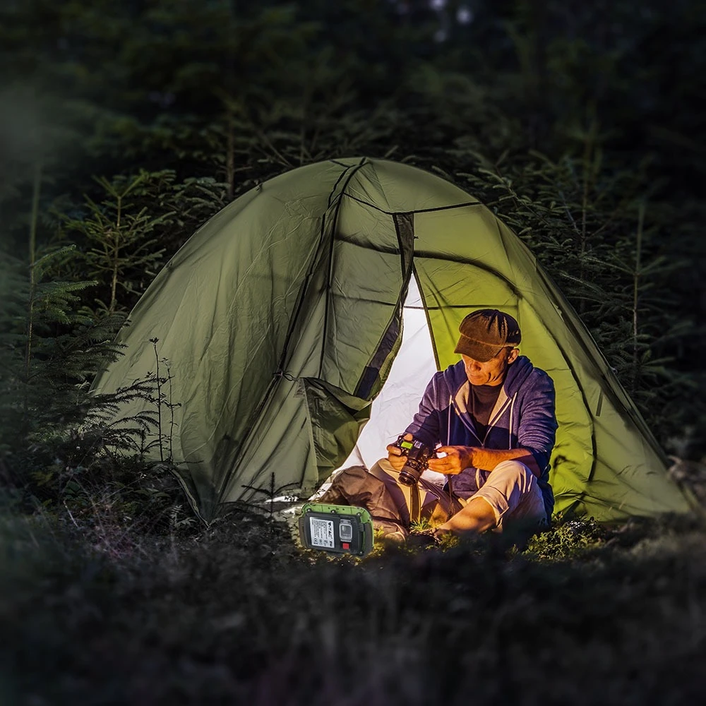 10W genopladelig LED projektør, Projektører hos HomeNordic
