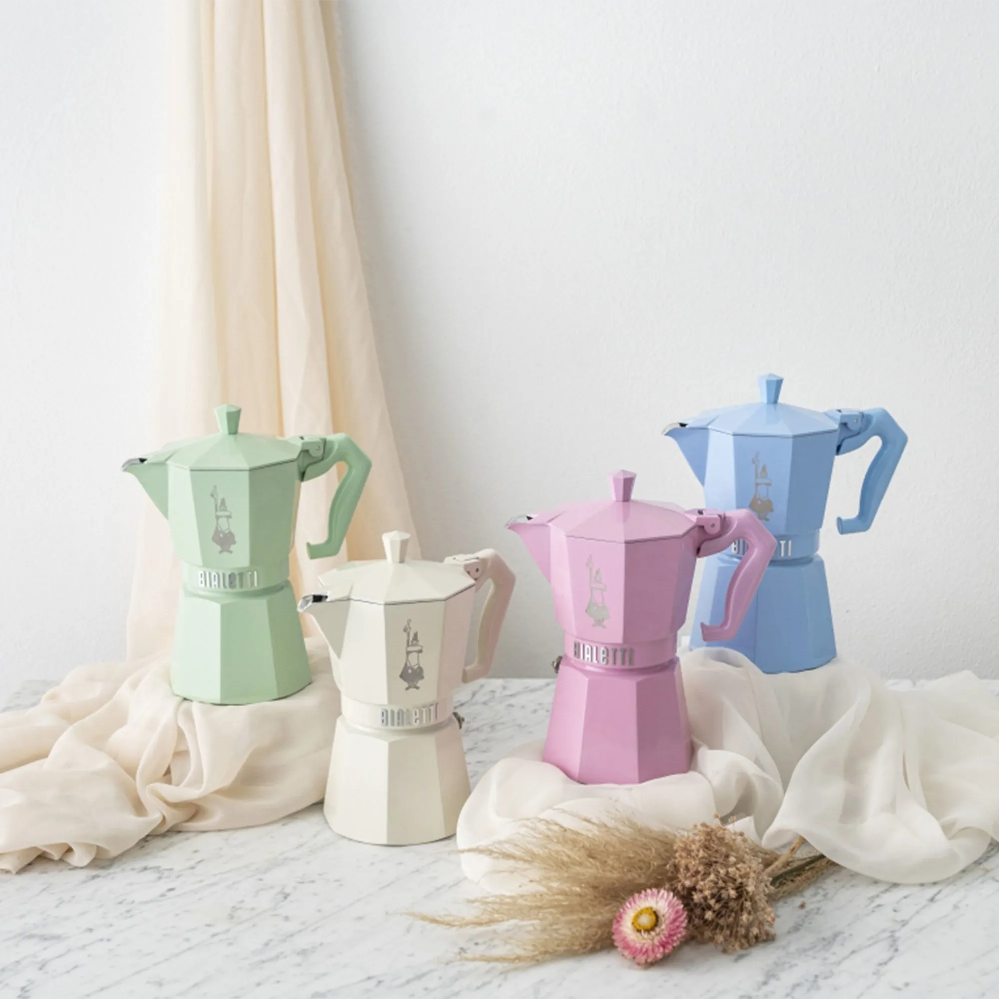 Mokkabrygger 6 kopper, hvid, produktbillede 2 af 2, Kaffemaskiner hos HomeNordic