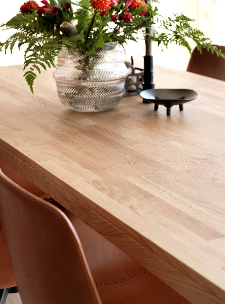 ROWICO Brooklyn spisebord, produktbillede 8 af 12, Spiseborde hos HomeNordic