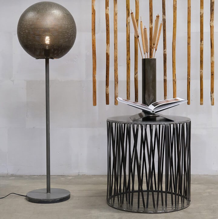 Kofel - Sofabord i metal, Moderne designs hos HomeNordic