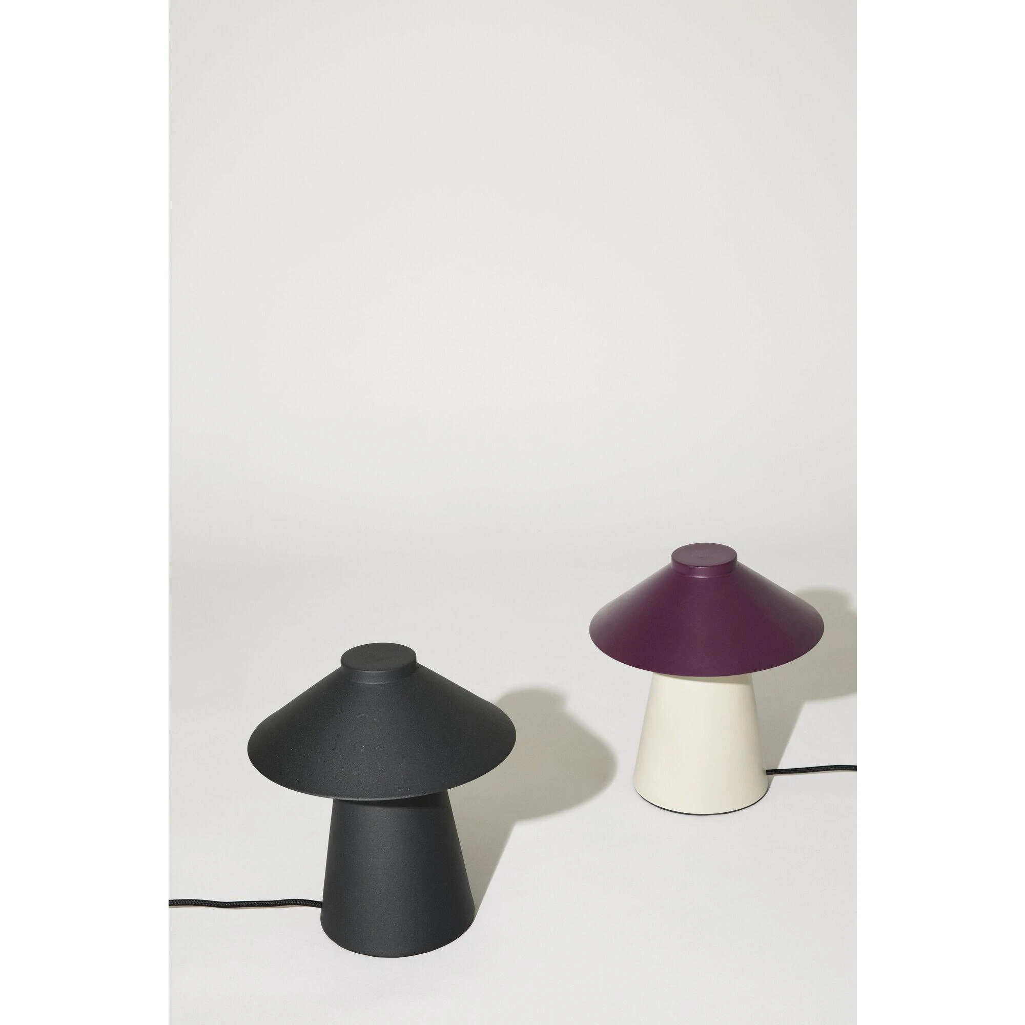 Chipper Bordlampe, produktbillede 3 af 7, Bordlamper hos HomeNordic
