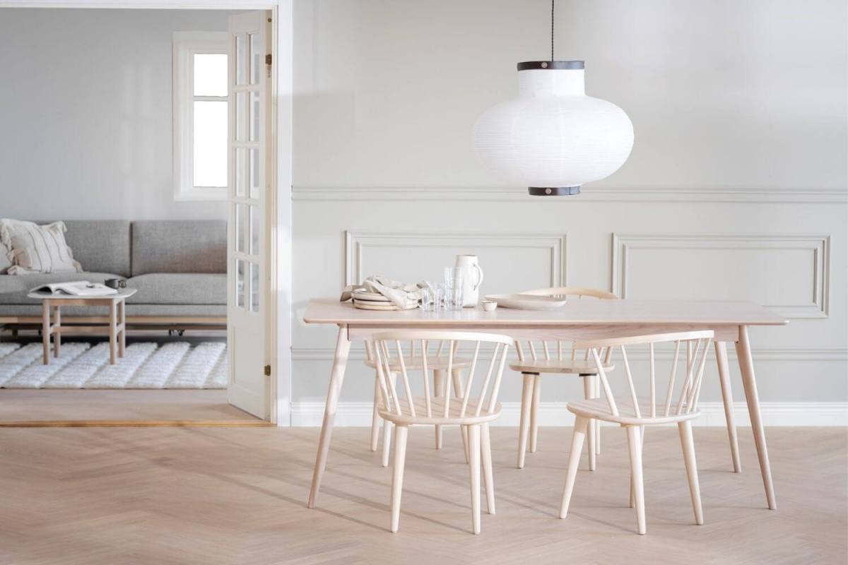 ROWICO rektangulær Yumi spisebord m. udtræk, produktbillede 3 af 10, Spiseborde hos HomeNordic