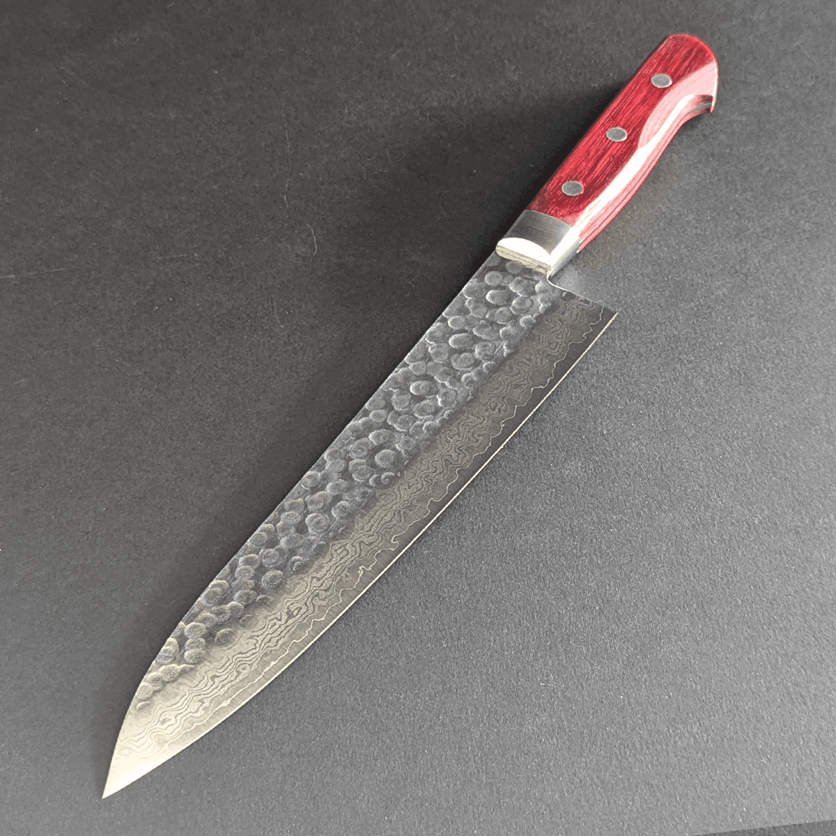 Suisin | Gyuto 210 mm | VG10 | Tsuchime Suminagashi Damascus 17, Kokkeknive hos HomeNordic